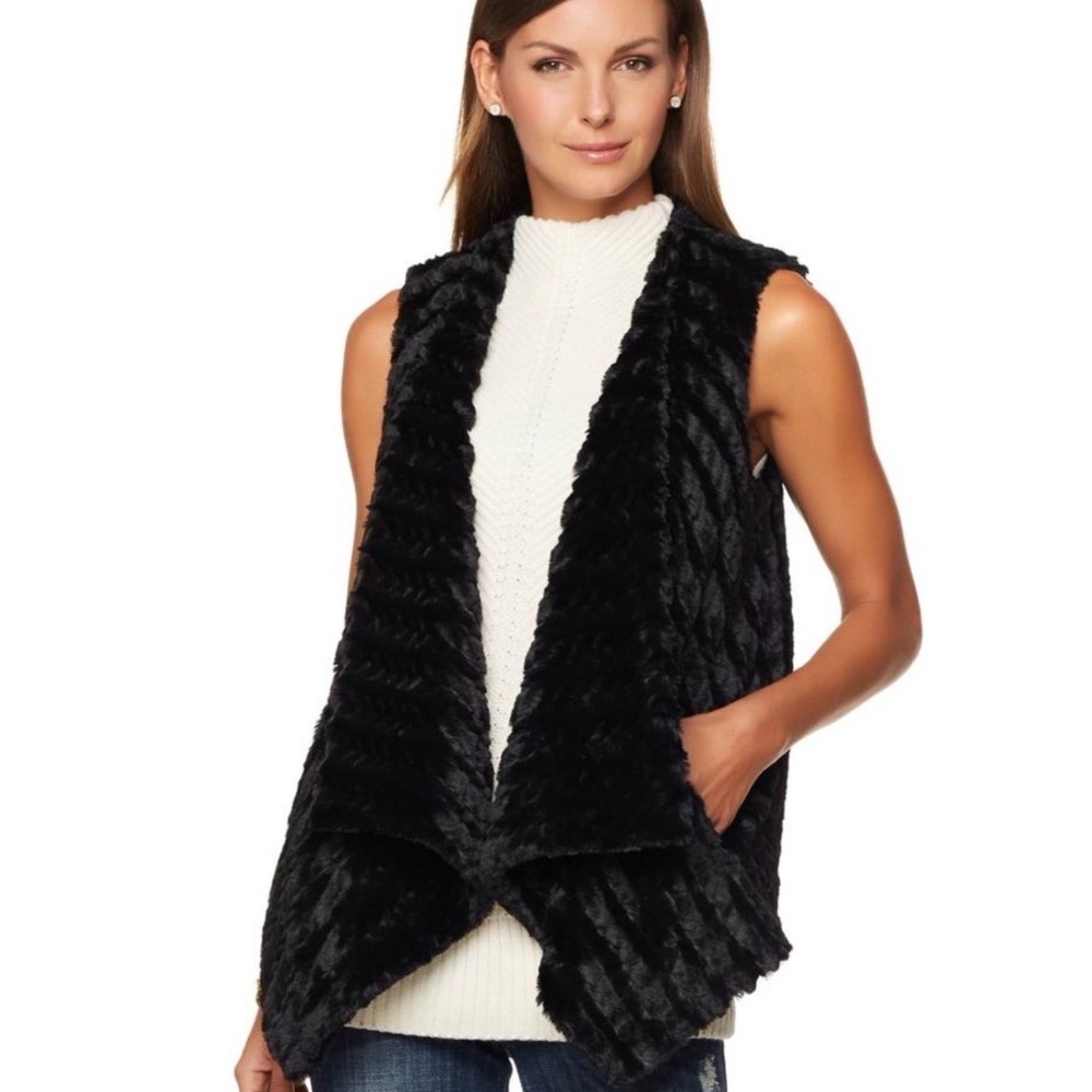 G by Giuliana Super Soft Faux Fur Black Draped Vest